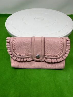 Brighton Pink clutch